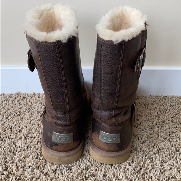 UGG AUSTRALIA - Picture 4 of 7